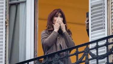 En la previa de la marcha, Cristina Kirchner recibe el apoyo de la militancia y referentes sociales