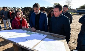  Watson y Bianco monitorearon avances de obra en un polo educativo de Florencio Varela | Educación
