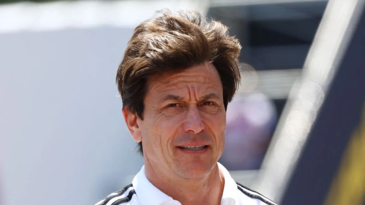 Jefe de escudería Mercedes tacha de mezquina y vergonzosa protesta de Red Bull tras Gran Premio Canadá