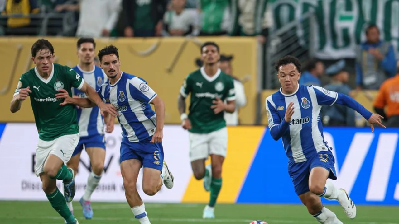 Futbolistas que Porto buscó como refuerzos no querían jugar el Mundial de Clubes: DT
