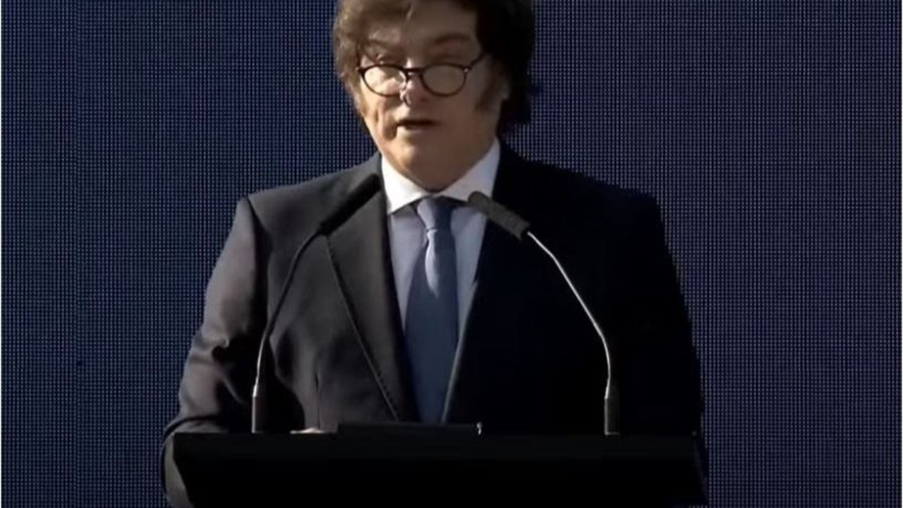 Milei aseguró que la nueva Policía Federal Argentina "aprenderá de Estados Unidos e Israel"