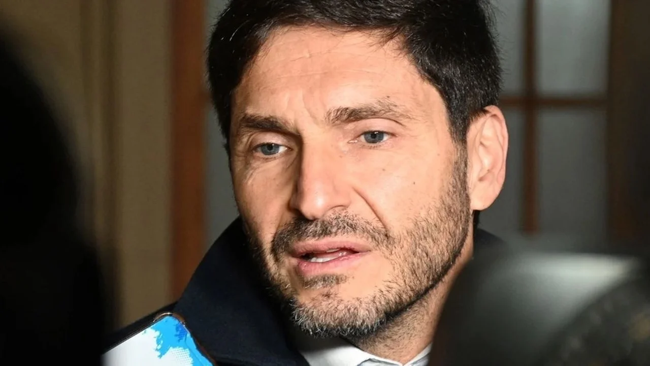 Apuntan contra Pullaro por el mega endeudamiento que tomará su gestión: "Costoso y riesgoso"