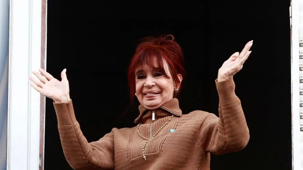 El balcón de Cristina: reacción popular y poder en alerta