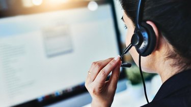 Cuánto gana un trabajador de call center en junio 2025: el salario que cobra