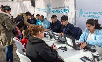PBA realizó más de 2.300 trámites registrales gratuitos | Pba