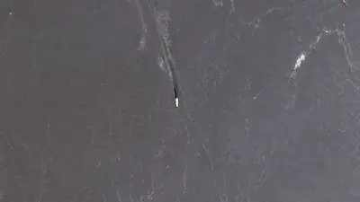 EAU dice que un error de navegación causó la colisión de petroleros cerca del estrecho de Ormuz EAU dice que un error de navegación causó la colisión de petroleros cerca del estrecho de Ormuz