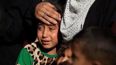 Fuego israelí mata a 30 personas en Gaza, según sanitarios, mientras la atención se mueve a Irán Fuego israelí mata a 30 personas en Gaza, según sanitarios, mientras la atención se mueve a Irán