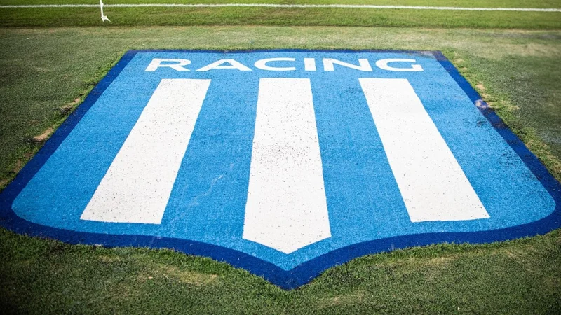 Racing, Gustavo Costas, mercado de pases, Ignacio Galván, Atlético Tucumán, fútbol argentino