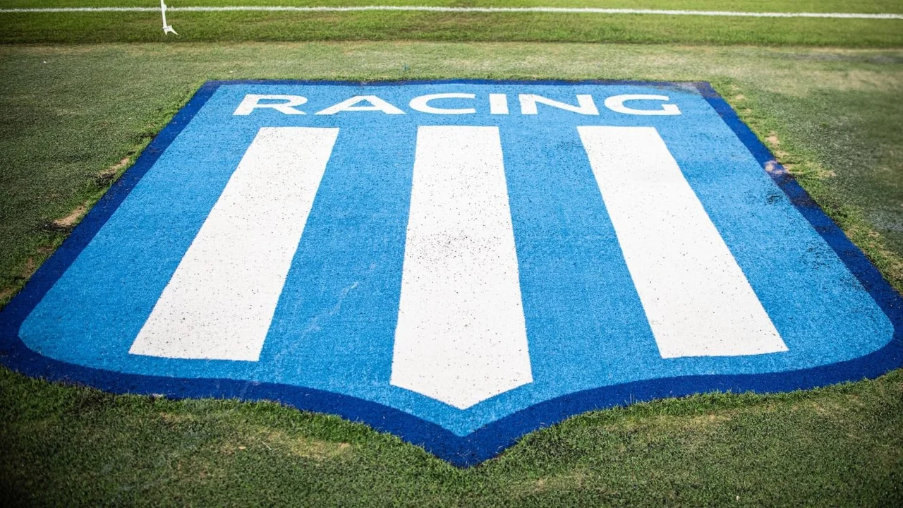 Racing, Gustavo Costas, mercado de pases, Ignacio Galván, Atlético Tucumán, fútbol argentino