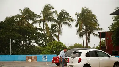El peligroso huracán Erick se cierne sobre la costa mexicana del Pacífico El peligroso huracán Erick se cierne sobre la costa mexicana del Pacífico