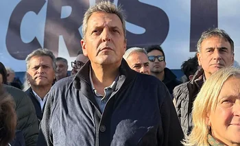 Massa: “La universidad pública es la oportunidad de crecimiento para los argentinos" | Javier milei presidente