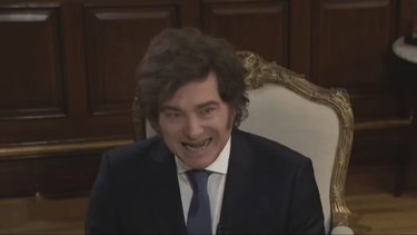 Con datos falsos, Milei negó la caída del consumo, del desempleo y atacó a trabajadores del Garrahan