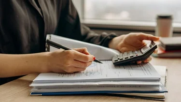 ¿Cuánto se cobra el aguinaldo en junio 2025? Cómo se calcula