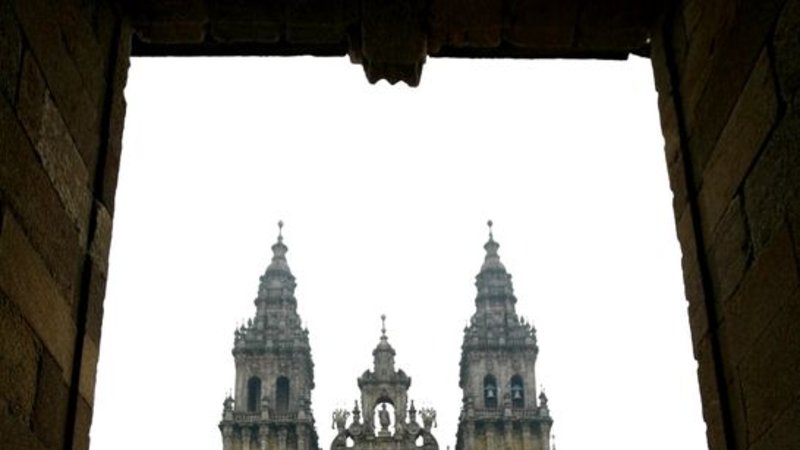 El Tribunal Supremo español ordena a la familia Franco a devolver dos estatuas románicas