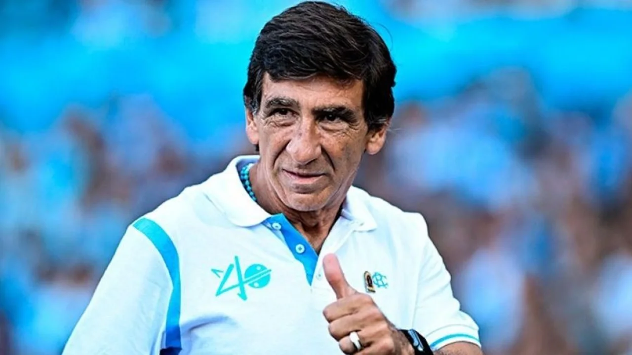 Racing Club, Gustavo Costas, Alejo Véliz, Elías Torres.