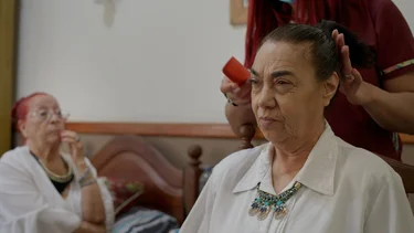 Cuidadoras: el detrás del documental sobre trabajadoras trans en un hogar público de adultos mayores