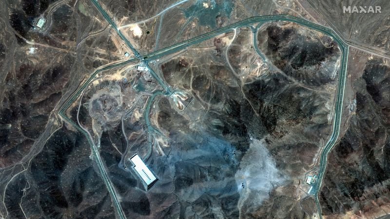 El bombardeo de EEUU a Irán comenzó con una farsa