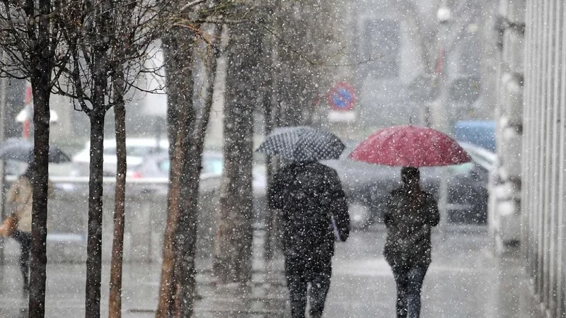 Agua nieve en Buenos Aires. Cuándo podrá nevar en Buenos Aires. Ola polar en Buenos Aires, qué temperatura habrá. 