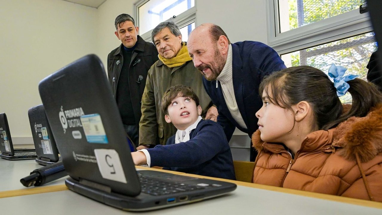 Apuesta al futuro: Formosa invierte más de 170 millones de pesos por mes para garantizar educación tecnológica