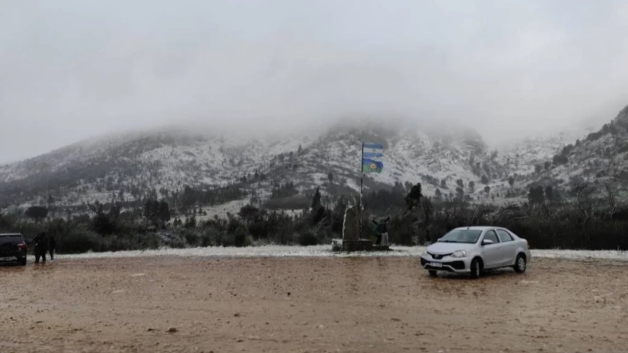 Nieve en la provincia de Buenos Aires: las impactantes imágenes de los paisajes teñidos de blanco