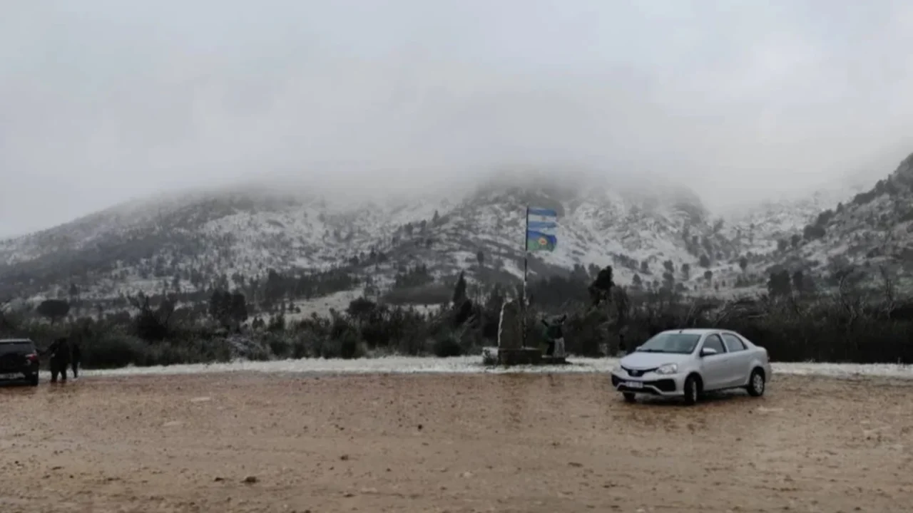 Nieve en la provincia de Buenos Aires: las impactantes imágenes de los paisajes teñidos de blanco