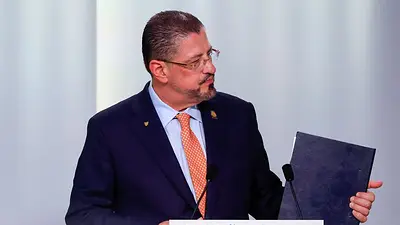 Presidente costarricense y colaboradores, acusados de financiamiento ilegal de campaña Presidente costarricense y colaboradores, acusados de financiamiento ilegal de campaña