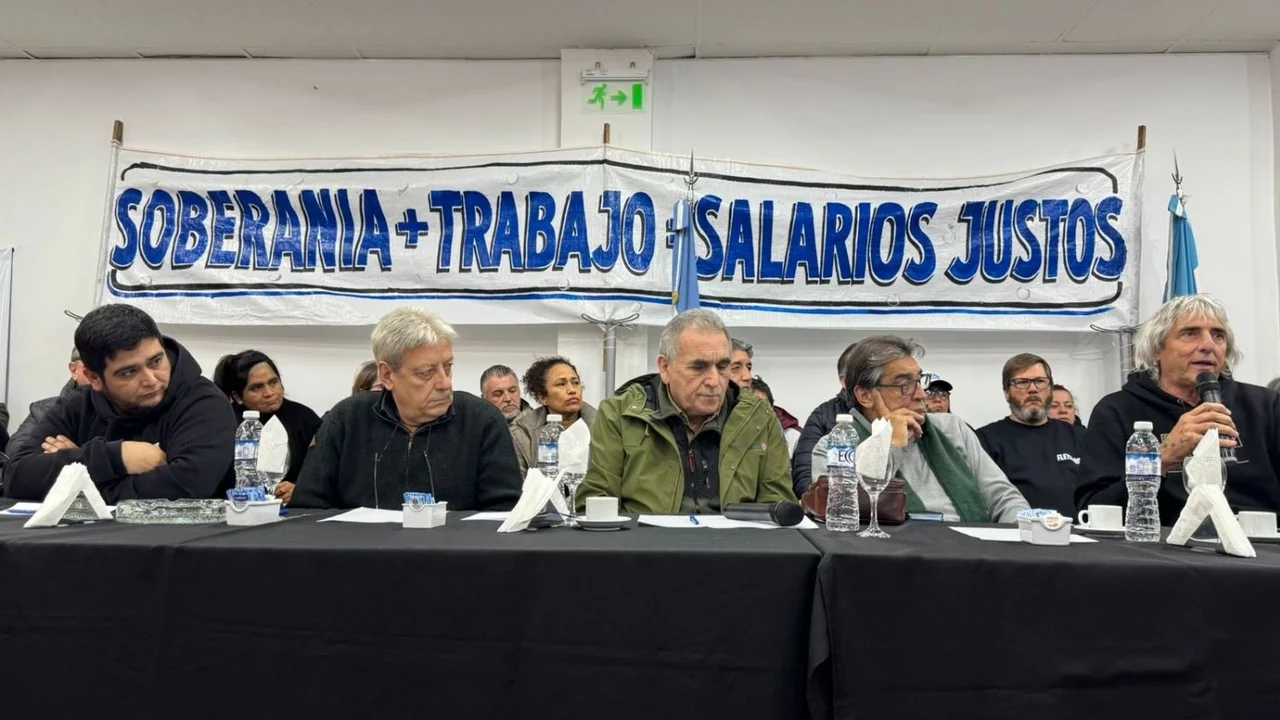 Multisectorial con más de 150 organizaciones convoca a una masiva movilización contra el ajuste del Gobierno