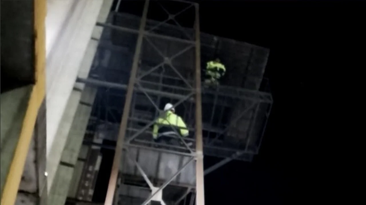 Un trabajador del puerto de Rosario amenazó con quitarse la vida tras ser despedido: "Hace 25 años"