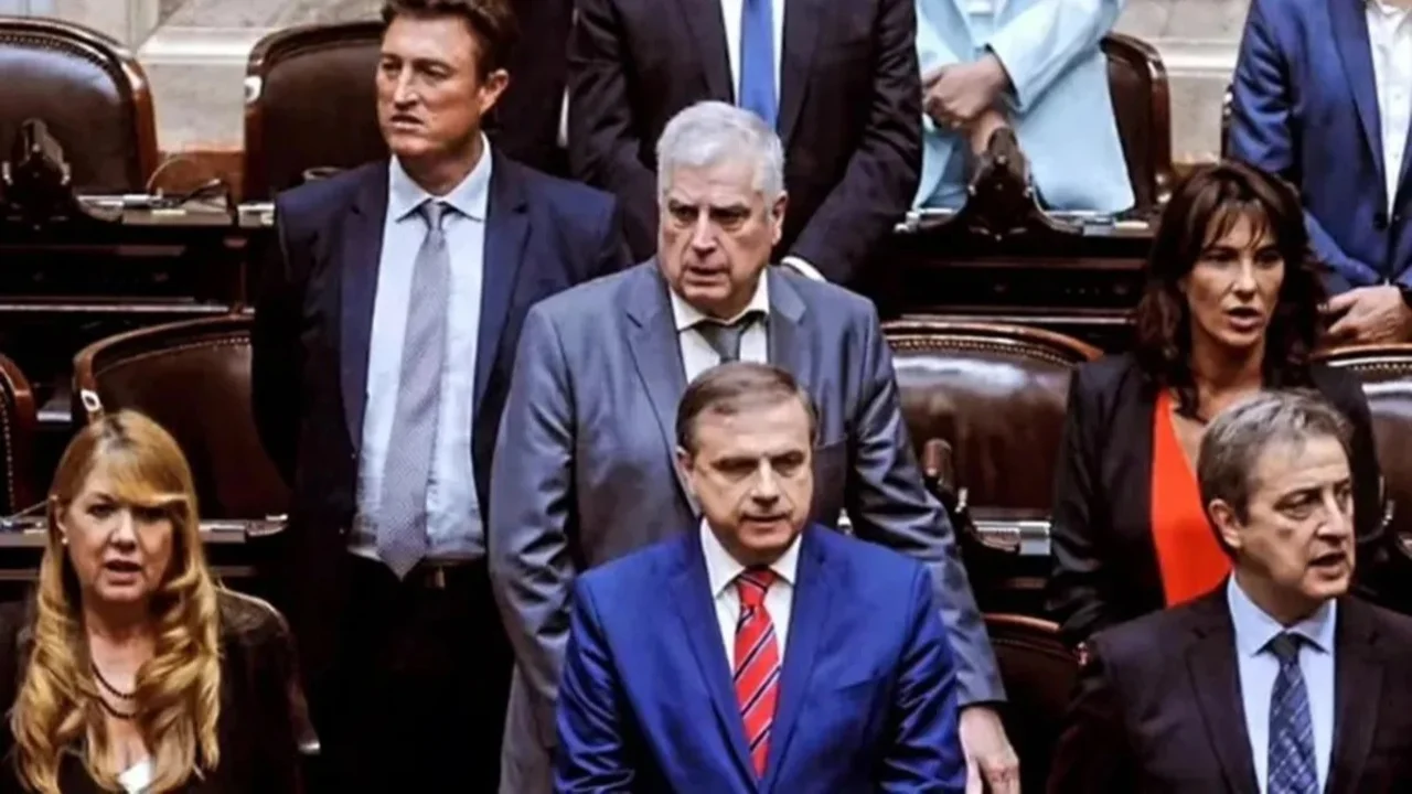 Todos contra Milei: en medio de la pelea por fondos, los diputados cordobeses se unen a la oposición