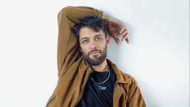 Ticky y Francisco Lago se unen en “Dejate llevar”, un himno pop para entregarse al amor