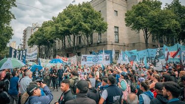Otra masiva jornada de protestas contra Milei