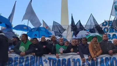 Más de 70 gremios protestaron frente al Ministerio de Desregulación Más de 70 gremios protestaron frente al Ministerio de Desregulación