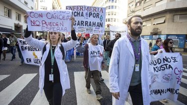 Nueva jornada de paro en el Garrahan:  "Más firmes en defensa del Hospital"