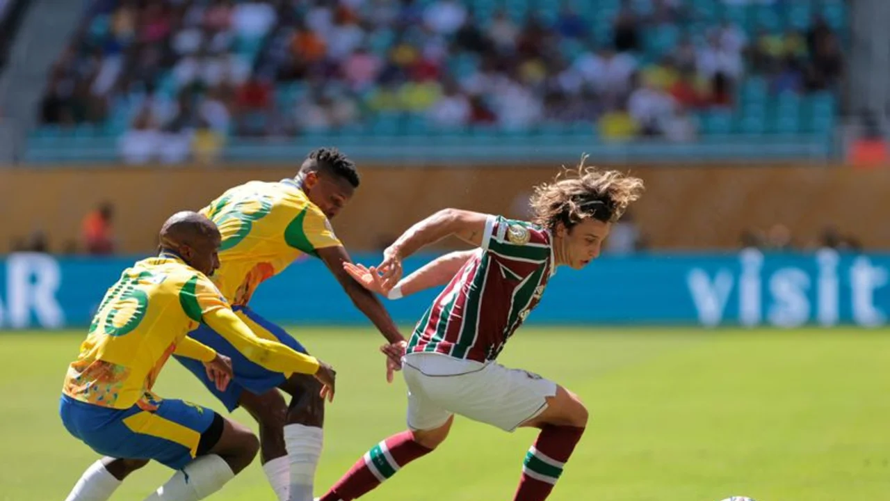 Fluminense es cuarto equipo brasileño que llega a octavos final Mundial de Clubes, Dortmund avanza