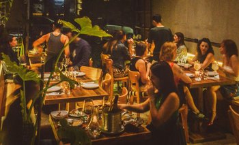 El restaurante de Buenos Aires que combina arte y rebeldía con platos deliciosos | Gastronomía