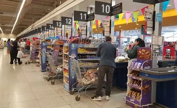 Efecto Milei: el consumo en supermercados del NOA bajó un 3,3% en abril | Consumo