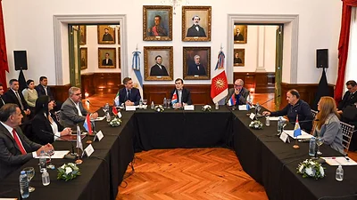 Al menos 13 provincias reclamarán en el Congreso una tarifa eléctrica diferencial para "zonas cálidas" Al menos 13 provincias reclamarán en el Congreso una tarifa eléctrica diferencial para "zonas cálidas"