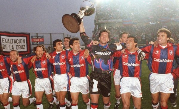 Un campeón con San Lorenzo sorprendió y se postuló para dirigirlo: 