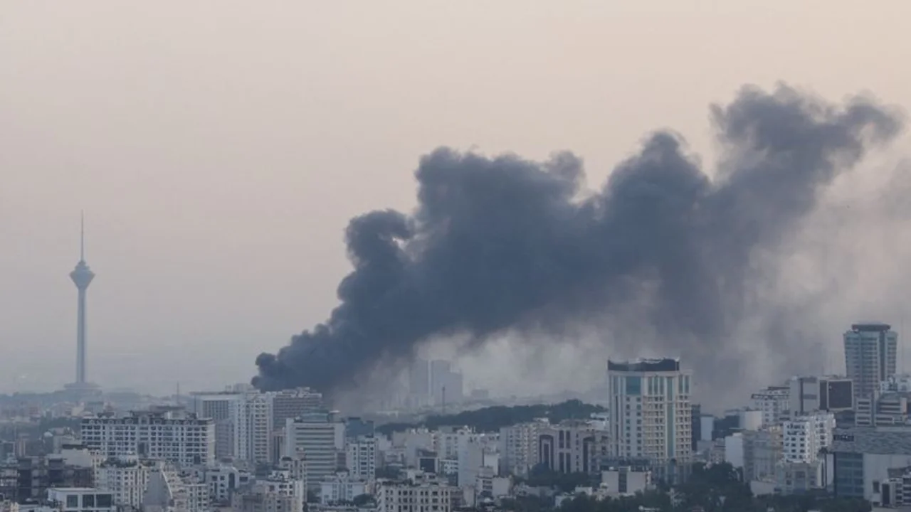 Israel mató a 30 jefes de seguridad iraníes y a 11 científicos nucleares, según funcionario israelí