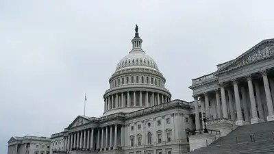 Republicanos del Senado EEUU revelan su versión del amplio proyecto de ley de recortes de impuestos y gastos de Trump Republicanos del Senado EEUU revelan su versión del amplio proyecto de ley de recortes de impuestos y gastos de Trump