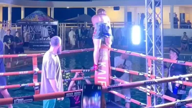 Insólito: un peleador de MMA ganó, festejó y casi muere electrocutado