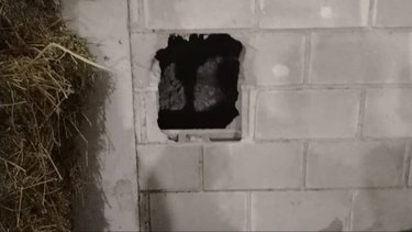 Córdoba: hizo un boquete para entrar a robar pero cometió un error y lo detuvieron