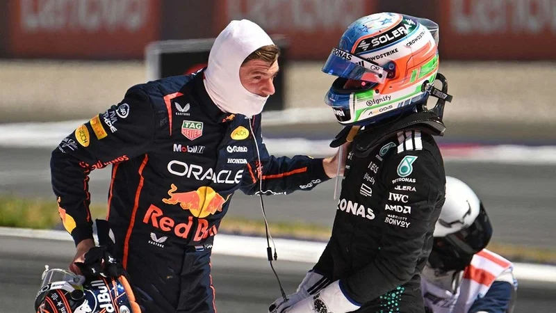 Max Verstappen y Kimi Antonelli.