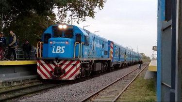 Está muy avanzada y cambiaría el viaje en tren para siempre: la obra que Javier Milei frenó