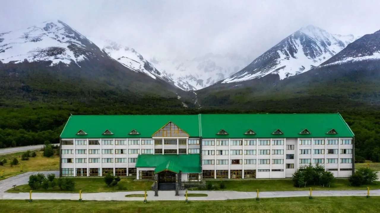 hotel ushuaia tierra del fuego