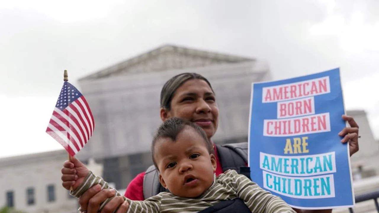 Abogado de Trump dice que no habrá deportaciones inmediatas bajo la orden de ciudadanía por nacimiento