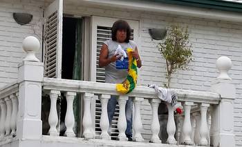 Así es la mansión de la Mona Jiménez en Córdoba con jardín: las fotos | Televisión 