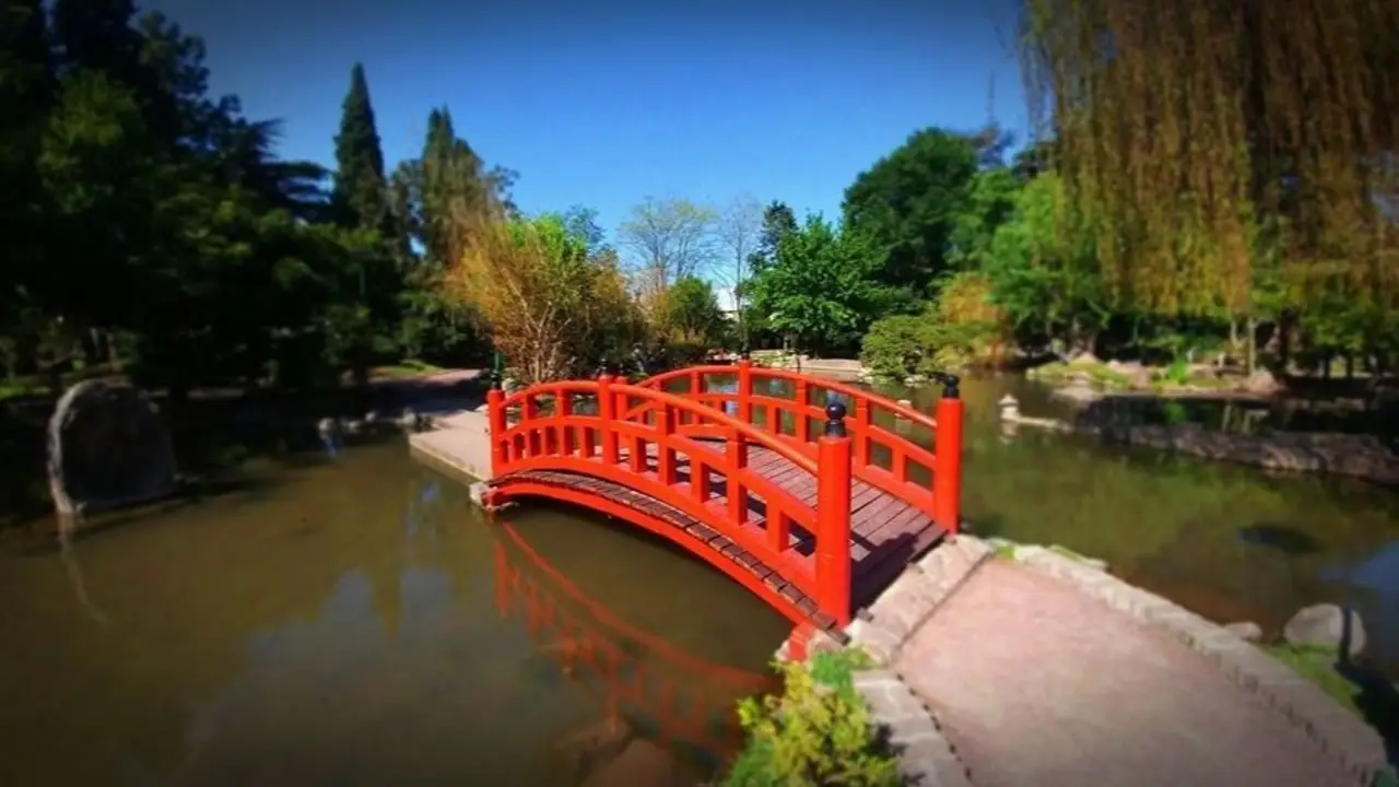 Es como caminar por Japón, pero queda en plena provincia de Buenos Aires: el lugar pintoresco poco conocido