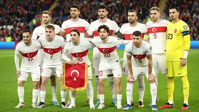 Así juega Turquia, una de las selecciones europeas que quiere sorprender al mundo Así juega Turquia, una de las selecciones europeas que quiere sorprender al mundo