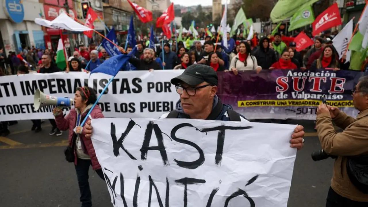 Chileno Kast defiende plan de reformas y pide "buen debate" en el Congreso